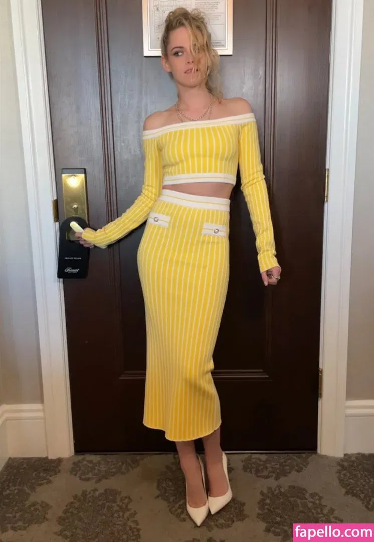 Kristen Strout Onlyfans Photo Gallery 