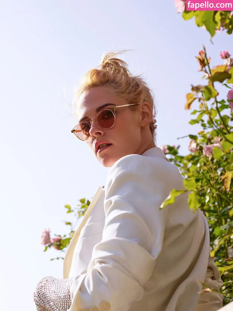 Kristen Strout Onlyfans Photo Gallery 