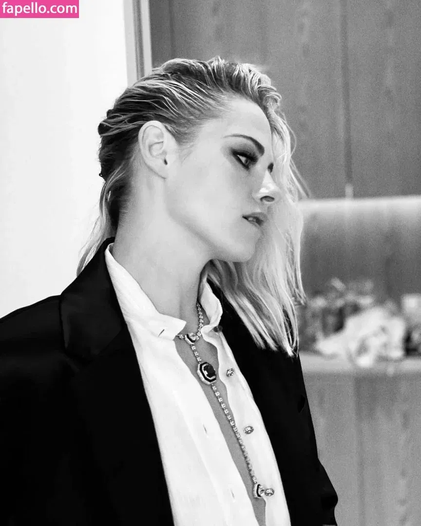 Kristen Strout Onlyfans Photo Gallery 