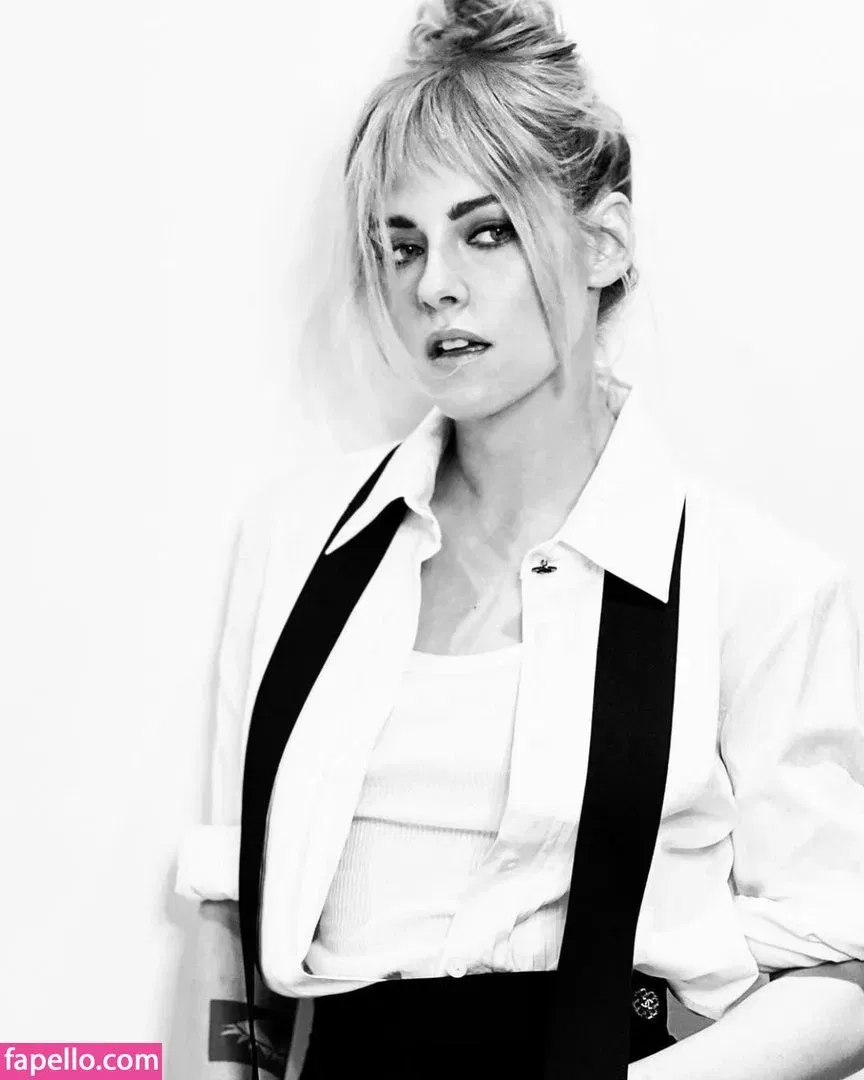 Kristen Strout Onlyfans Photo Gallery 