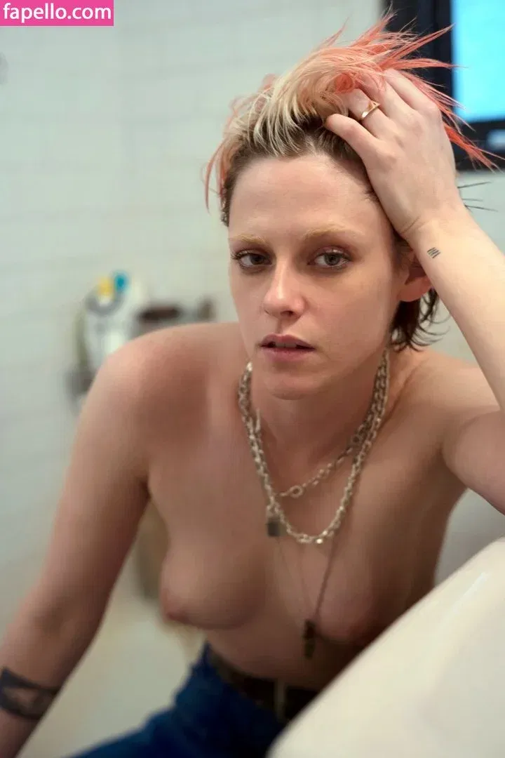 Kristen Strout Onlyfans Photo Gallery 