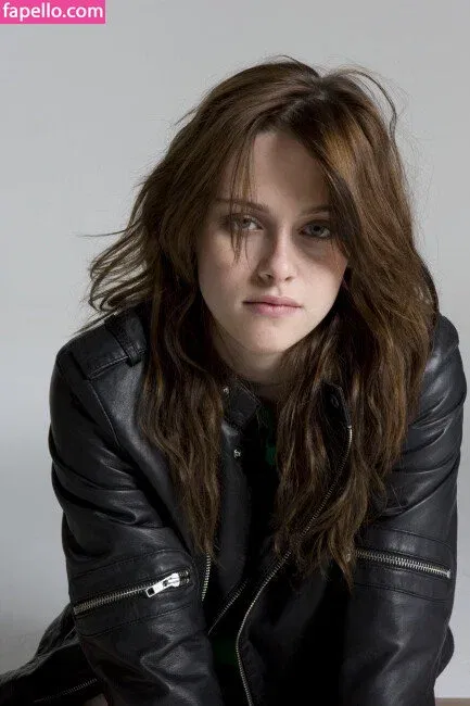 Kristen Strout Onlyfans Photo Gallery 