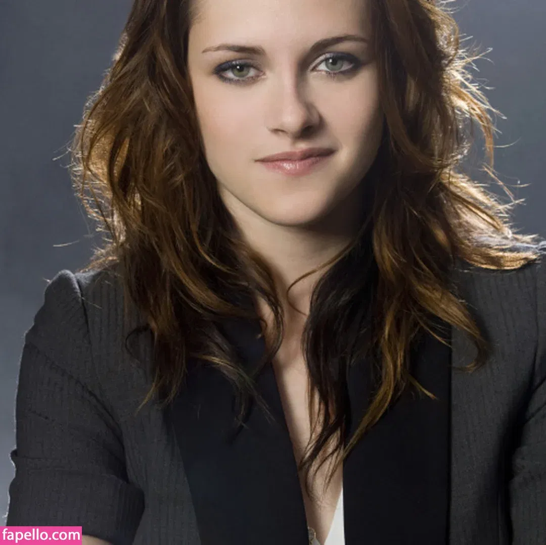 Kristen Strout Onlyfans Photo Gallery 