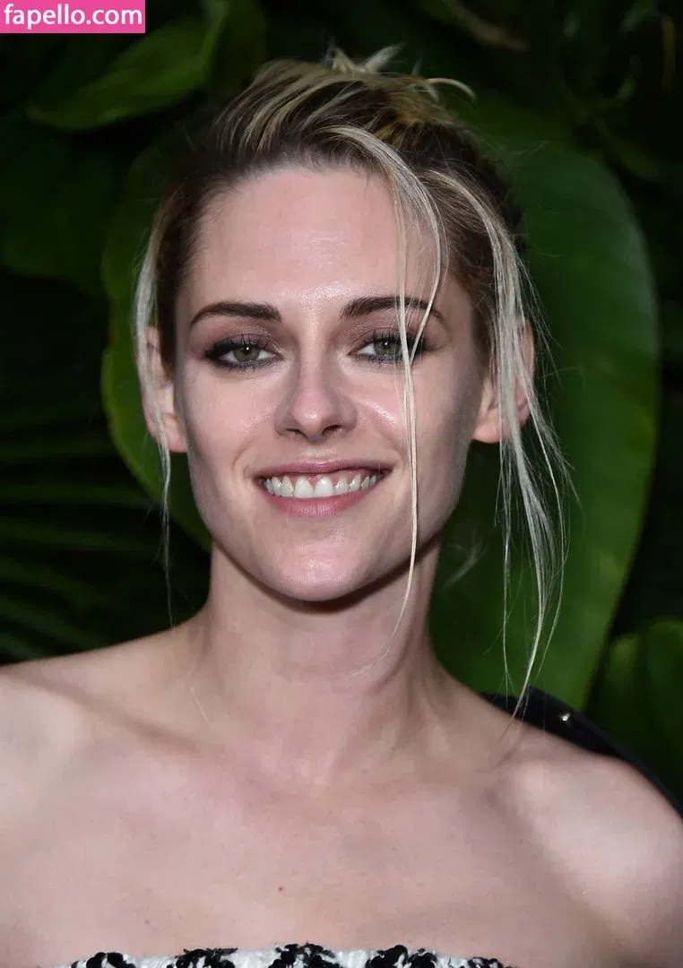 Kristen Strout Onlyfans Photo Gallery 