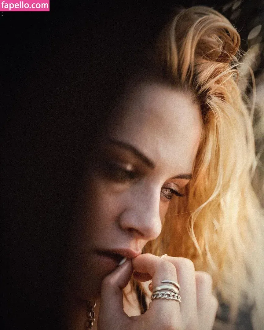 Kristen Strout Onlyfans Photo Gallery 