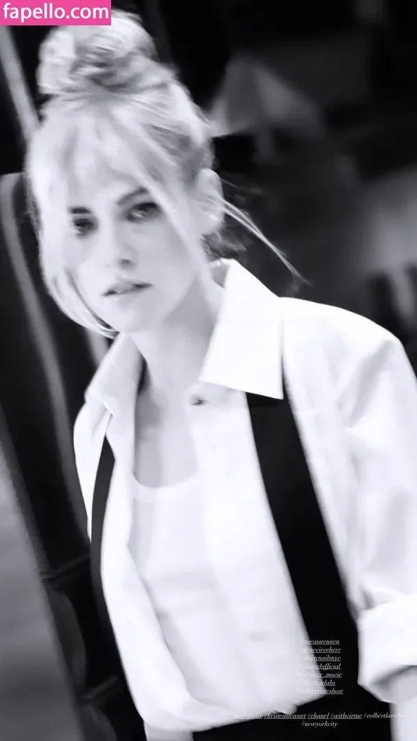 Kristen Strout Onlyfans Photo Gallery 