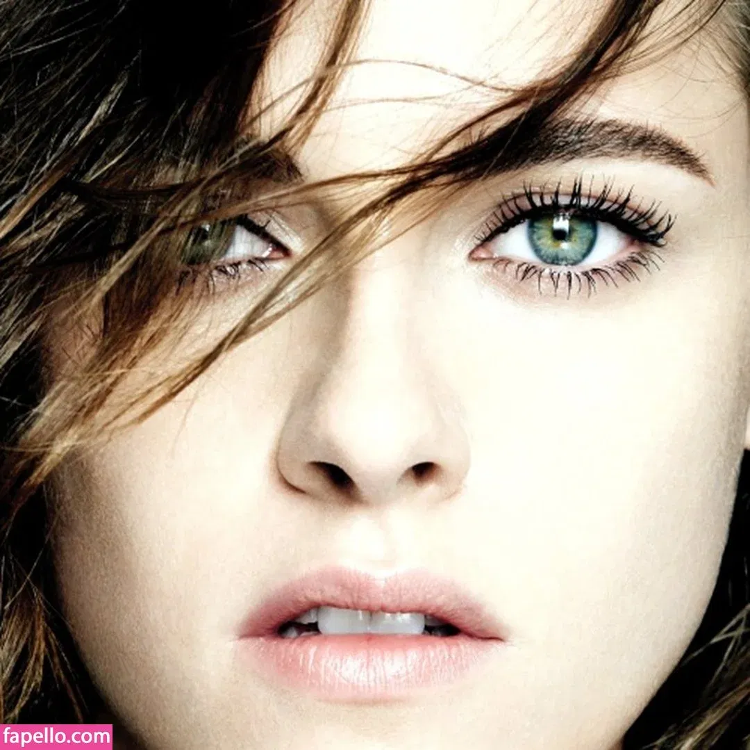 Kristen Strout Onlyfans Photo Gallery 