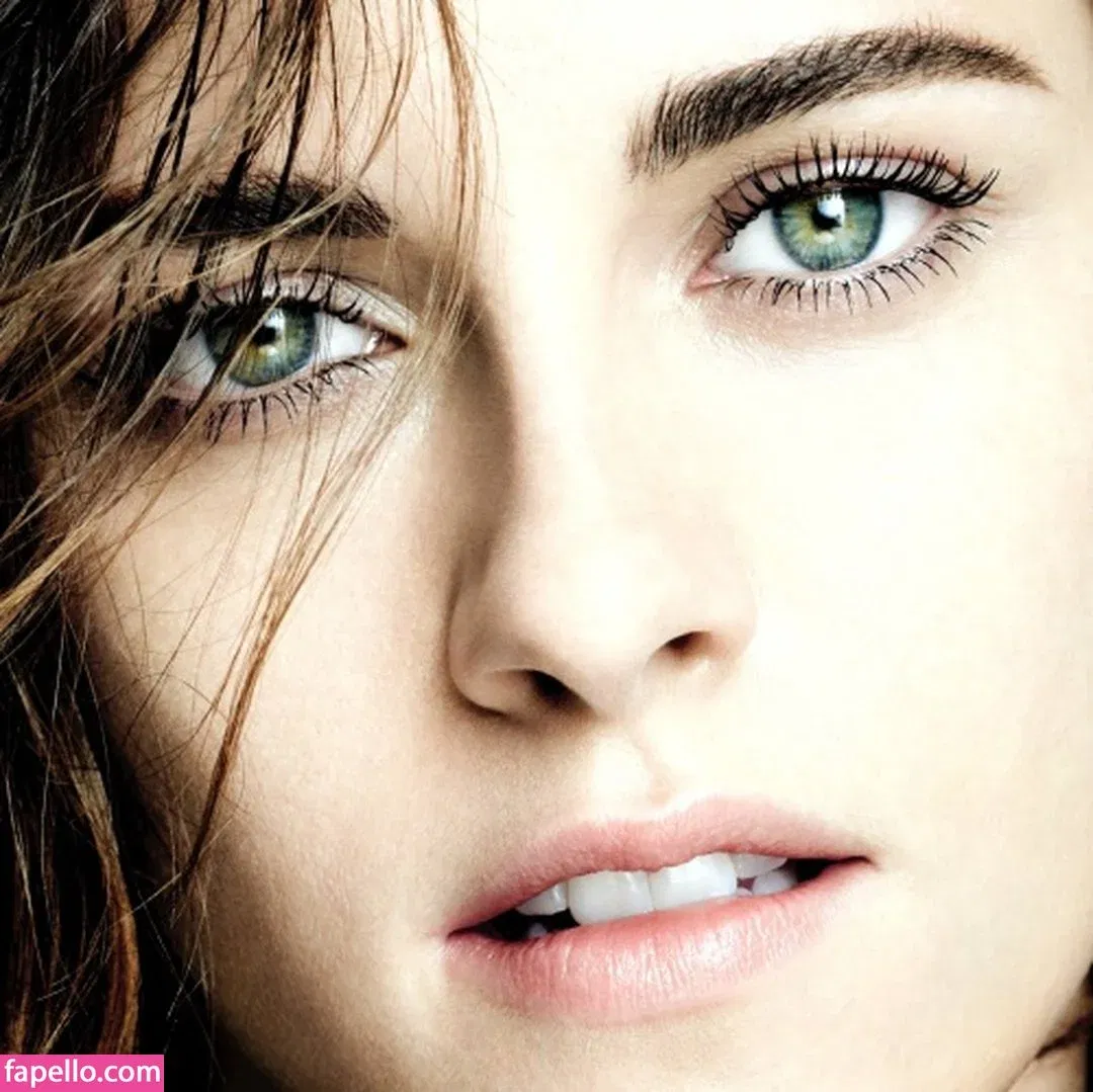 Kristen Strout Onlyfans Photo Gallery 