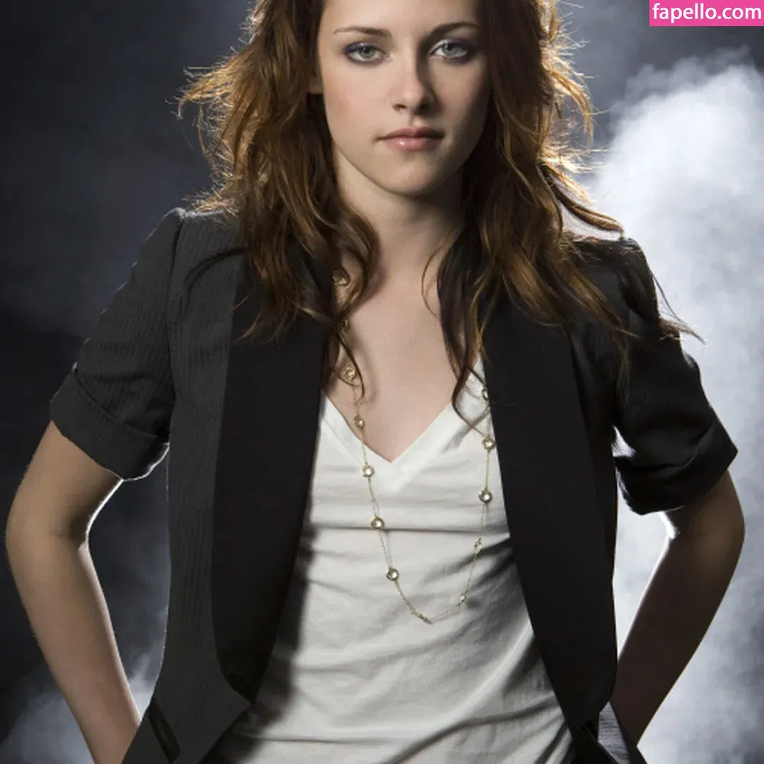 Kristen Strout Onlyfans Photo Gallery 