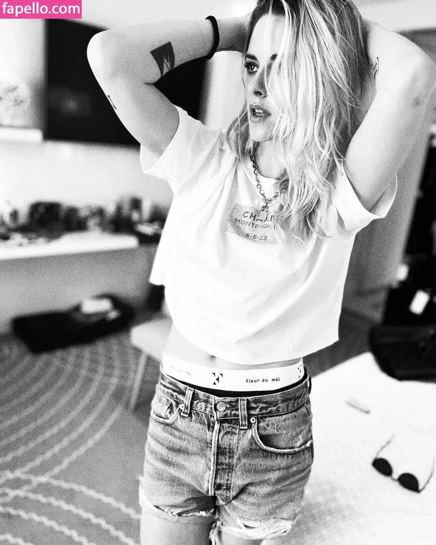 Kristen Strout Onlyfans Photo Gallery 