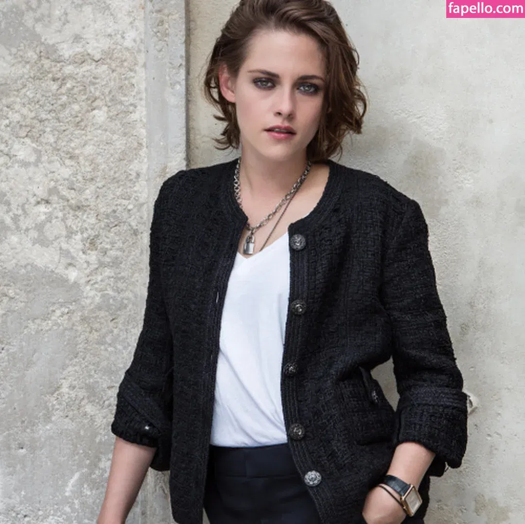 Kristen Strout Onlyfans Photo Gallery 