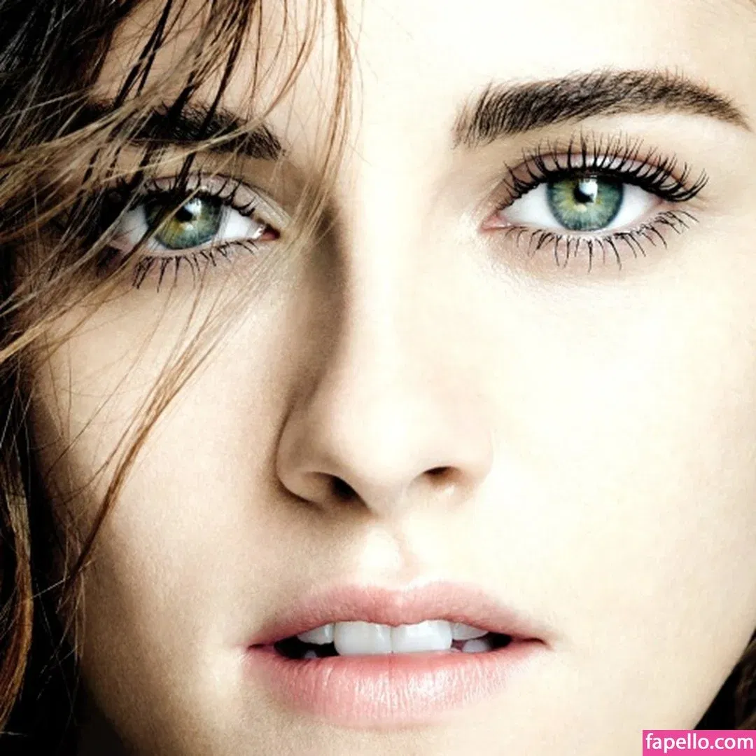 Kristen Strout Onlyfans Photo Gallery 