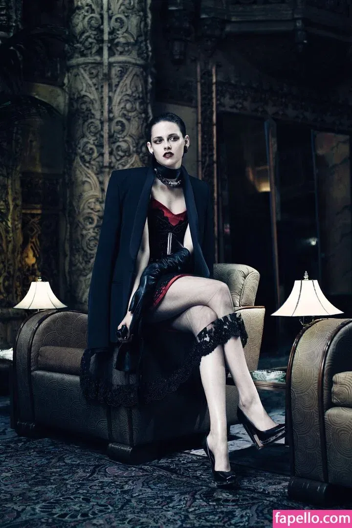 Kristen Strout Onlyfans Photo Gallery 