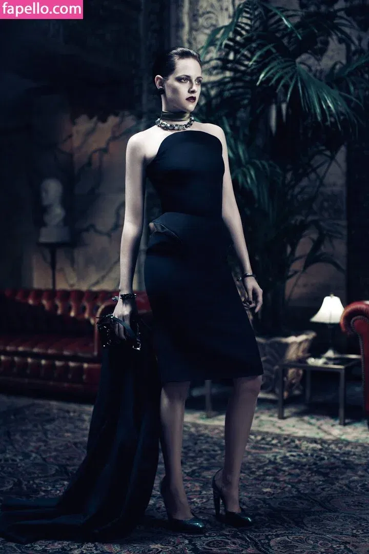 Kristen Strout Onlyfans Photo Gallery 