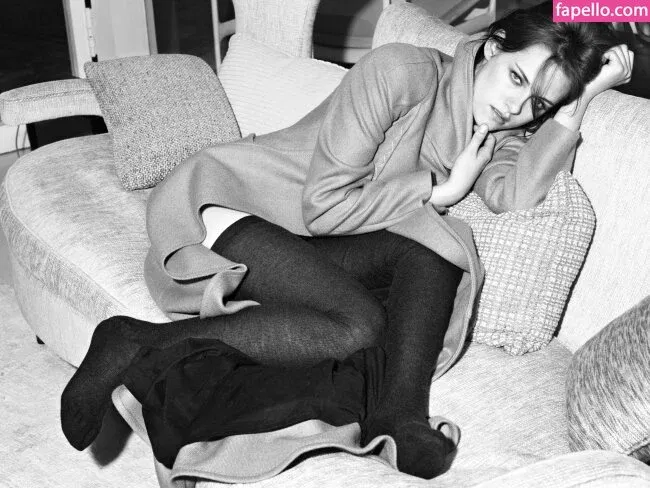 Kristen Strout Onlyfans Photo Gallery 