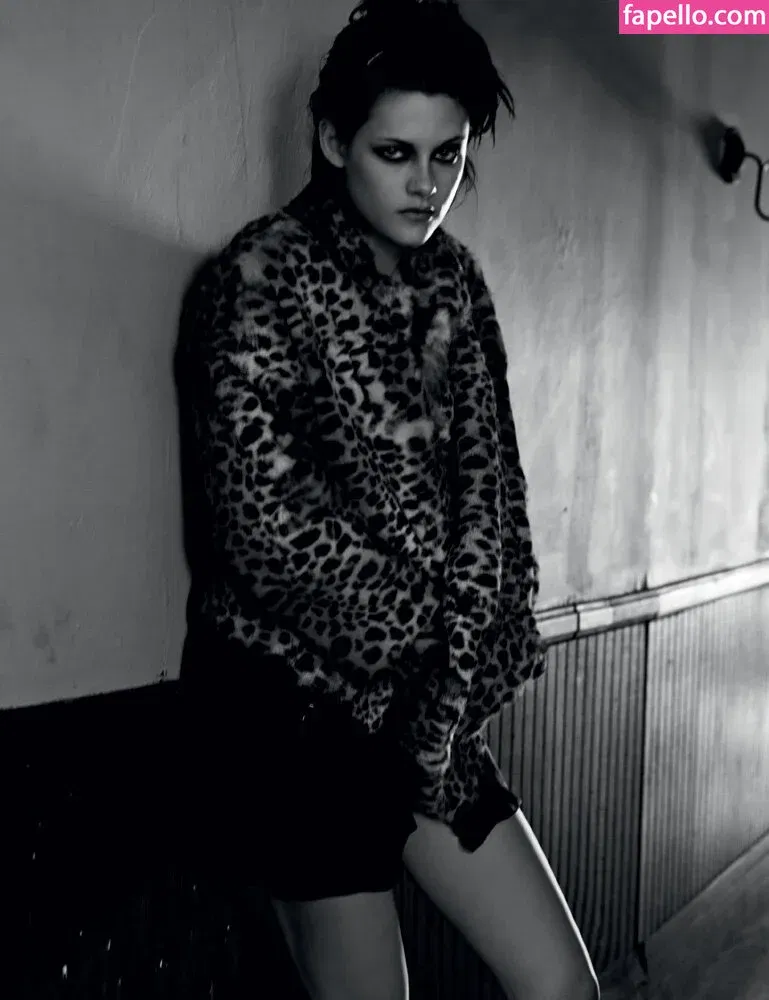 Kristen Strout Onlyfans Photo Gallery 