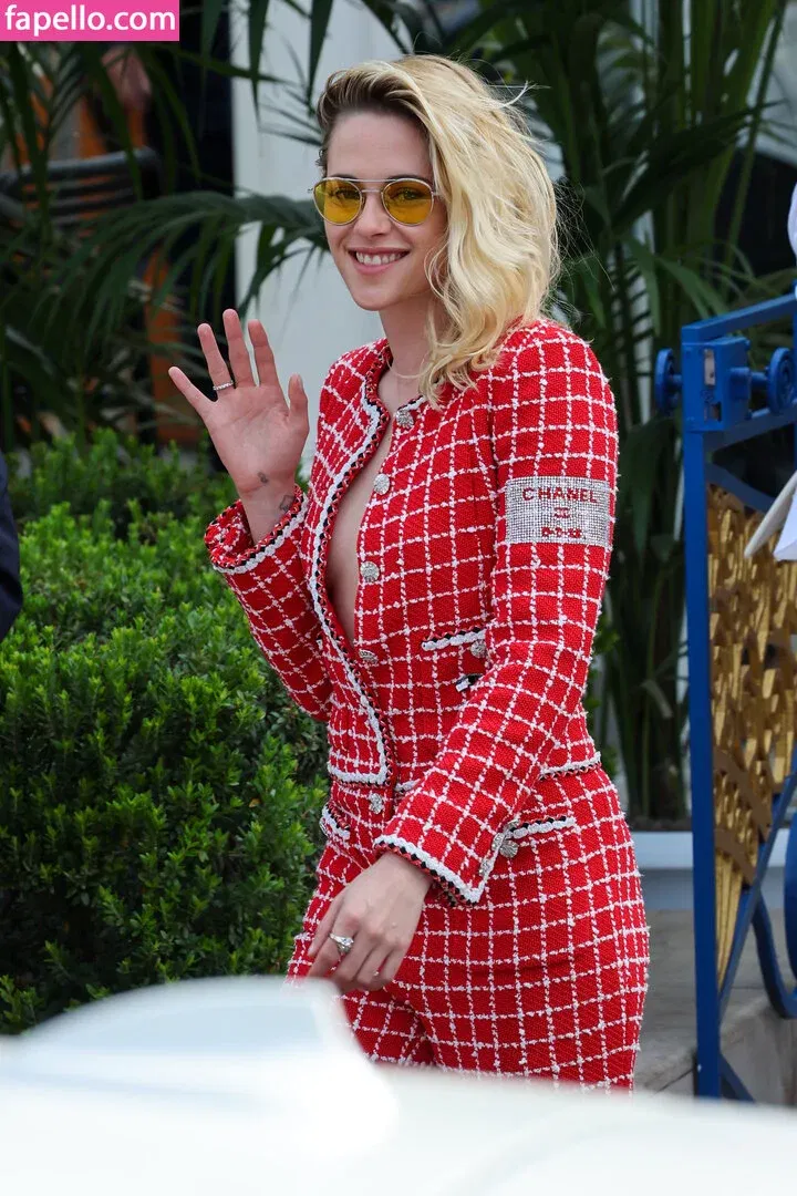 Kristen Strout Onlyfans Photo Gallery 