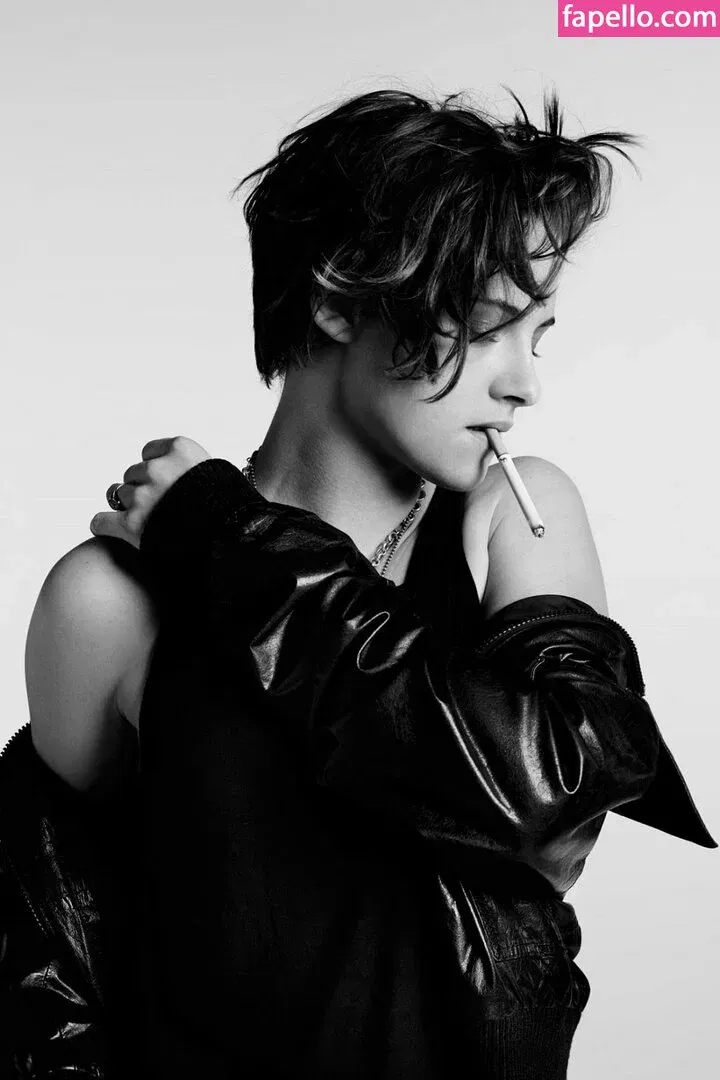 Kristen Strout Onlyfans Photo Gallery 