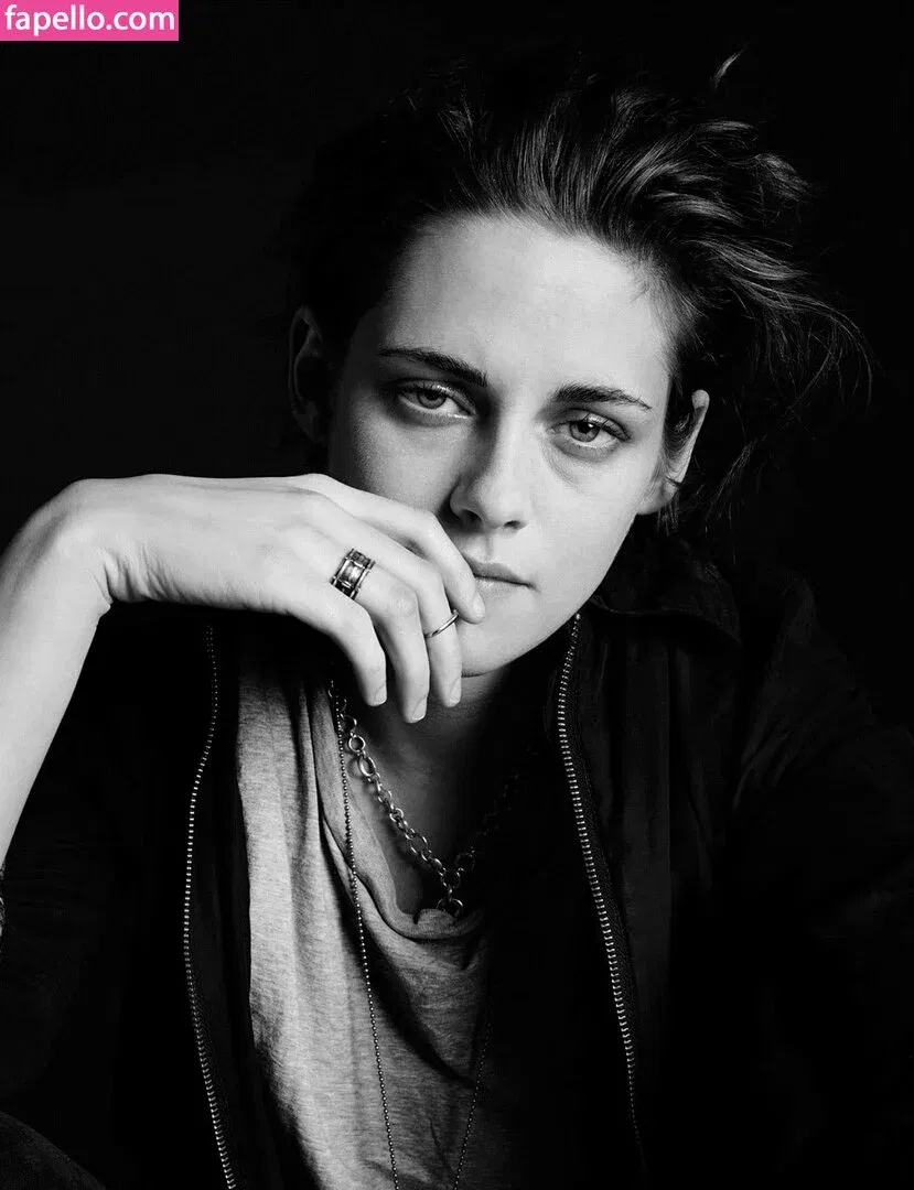 Kristen Strout Onlyfans Photo Gallery 