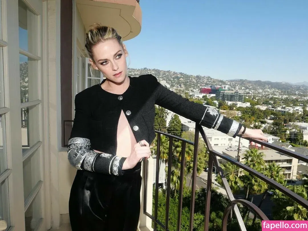 Kristen Strout Onlyfans Photo Gallery 