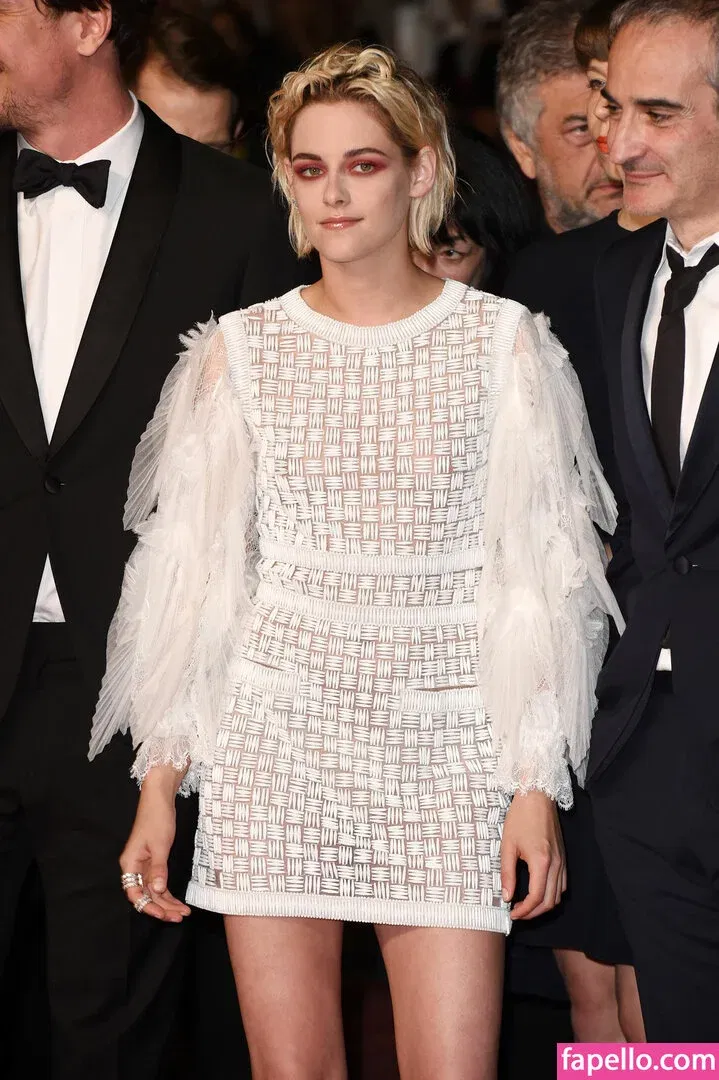 Kristen Strout Onlyfans Photo Gallery 