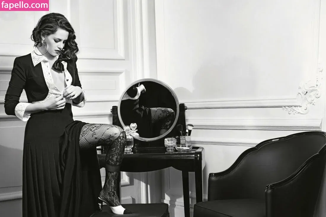 Kristen Strout Onlyfans Photo Gallery 