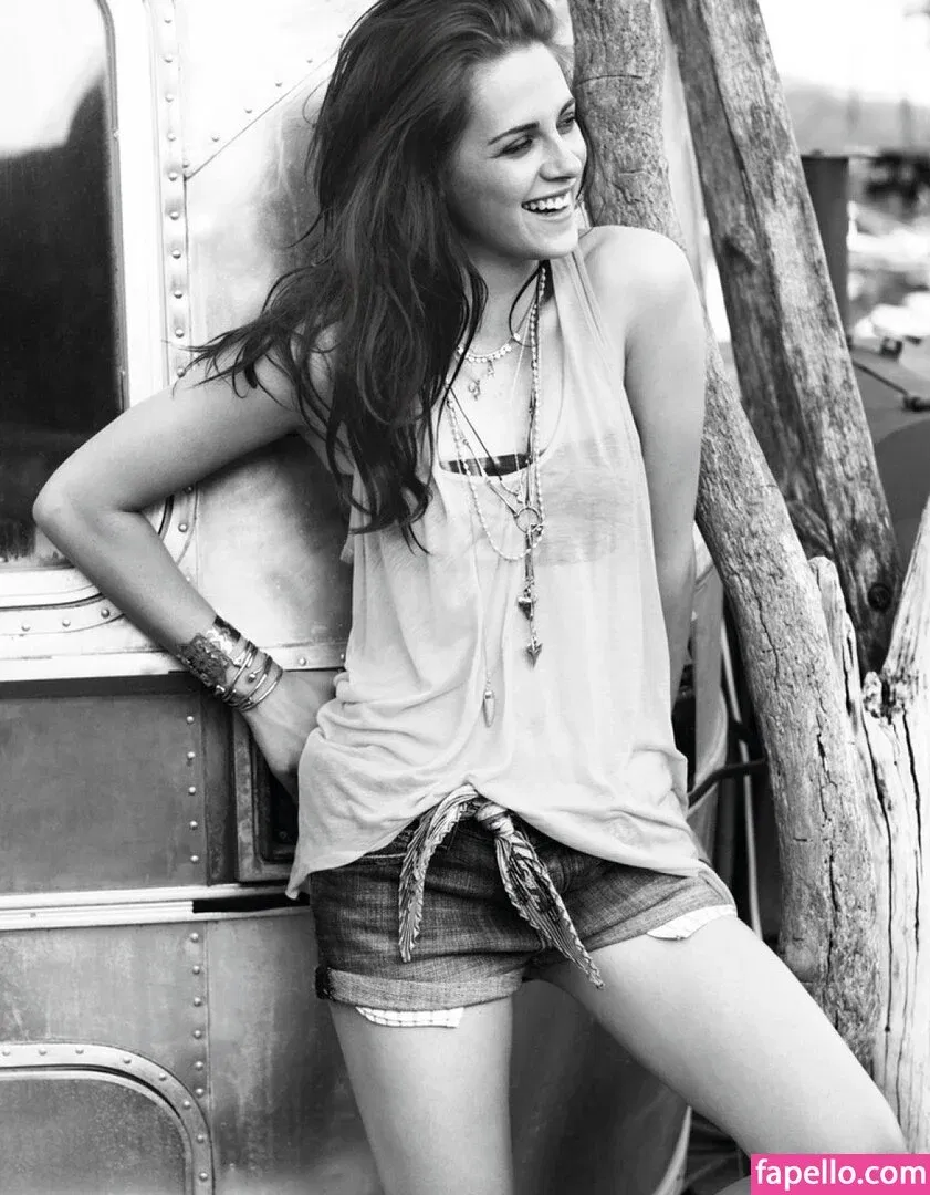 Kristen Strout Onlyfans Photo Gallery 