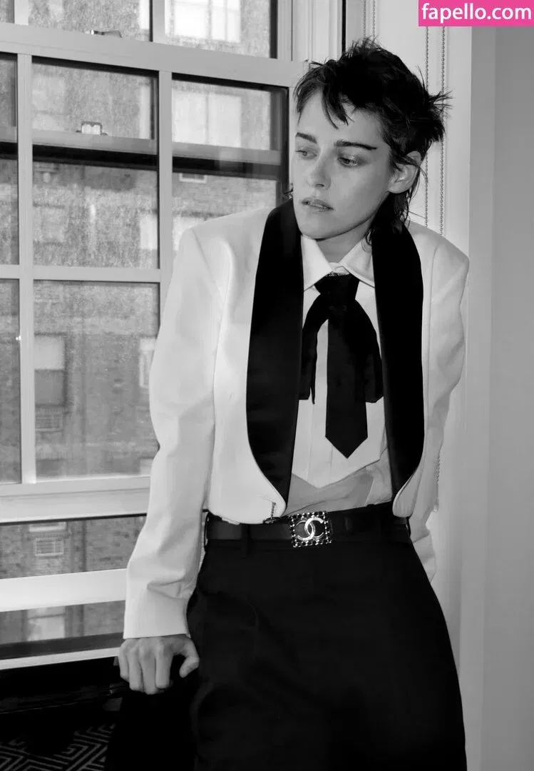 Kristen Strout Onlyfans Photo Gallery 