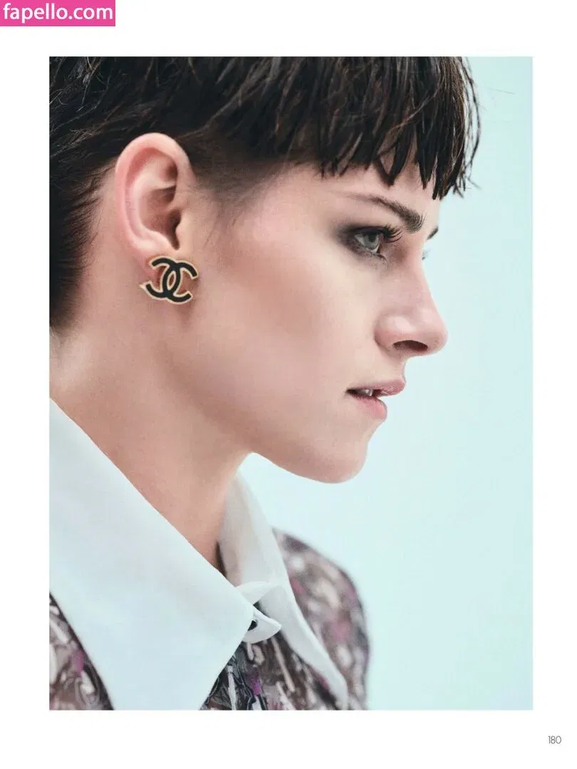 Kristen Strout Onlyfans Photo Gallery 