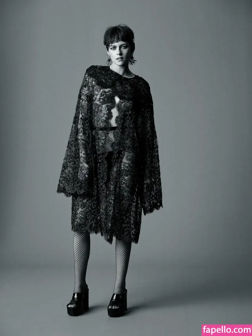 Kristen Strout Onlyfans Photo Gallery 