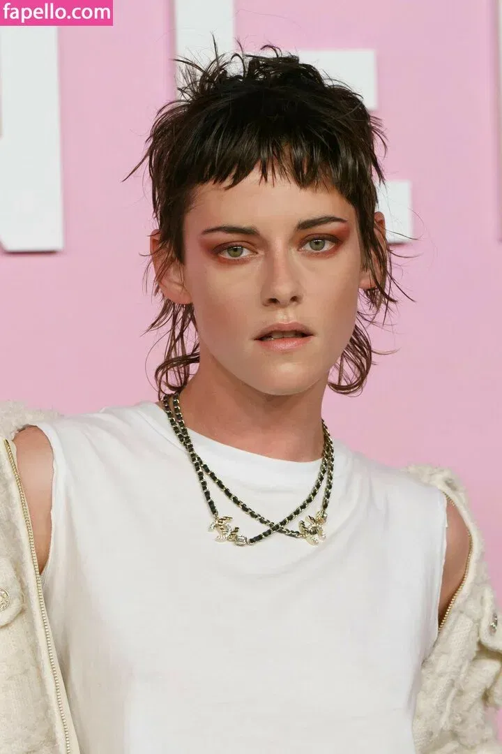 Kristen Strout Onlyfans Photo Gallery 