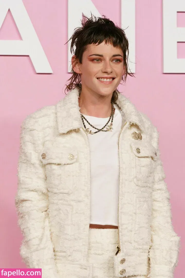 Kristen Strout Onlyfans Photo Gallery 