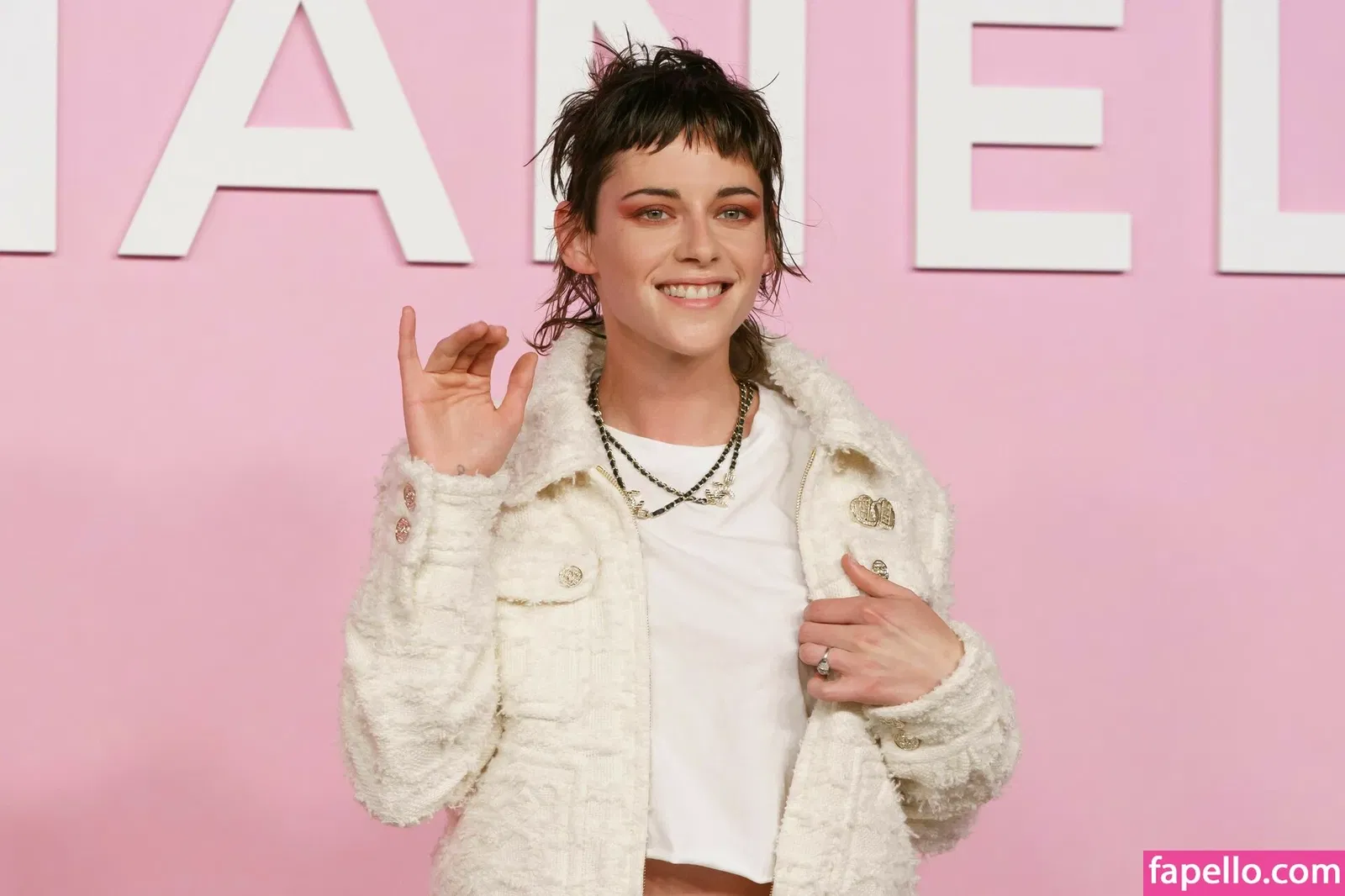 Kristen Strout Onlyfans Photo Gallery 