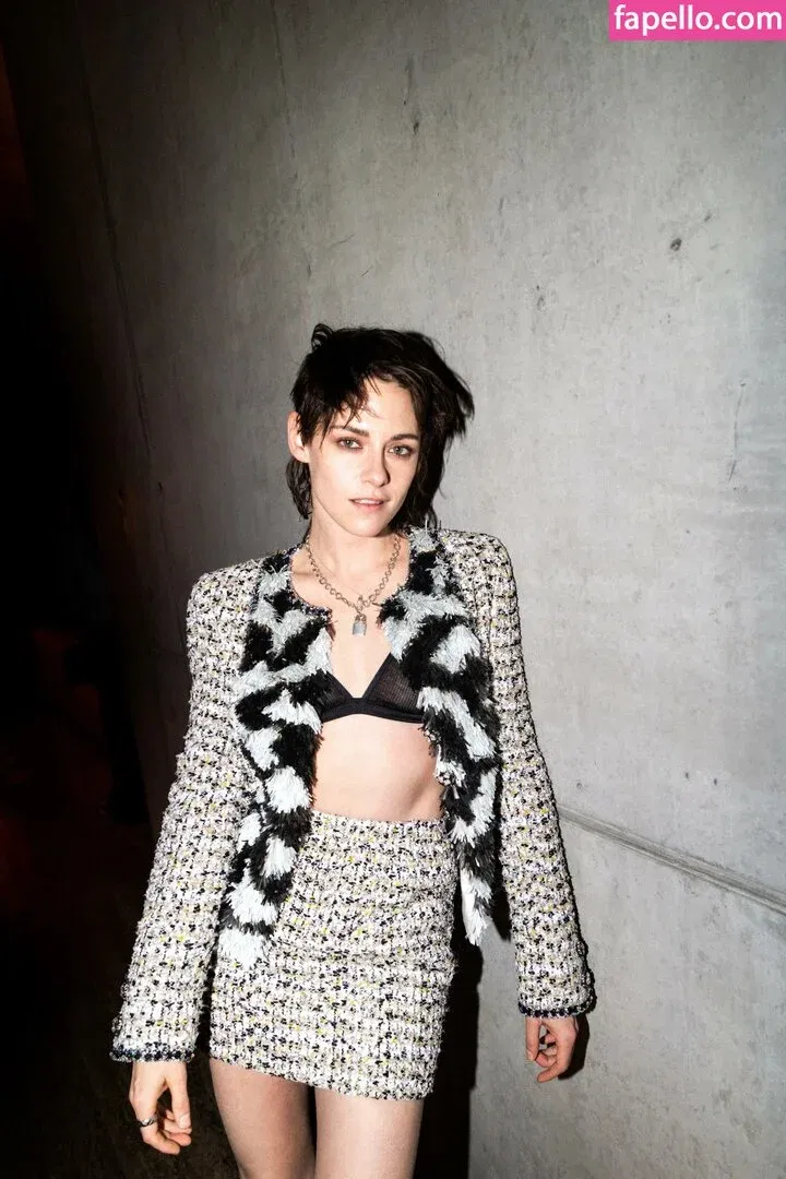 Kristen Strout Onlyfans Photo Gallery 