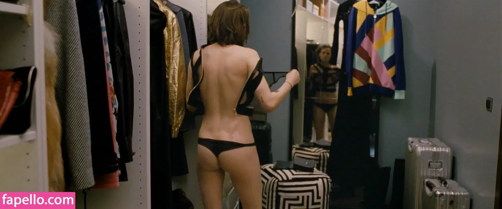 Kristen Strout Onlyfans Photo Gallery 