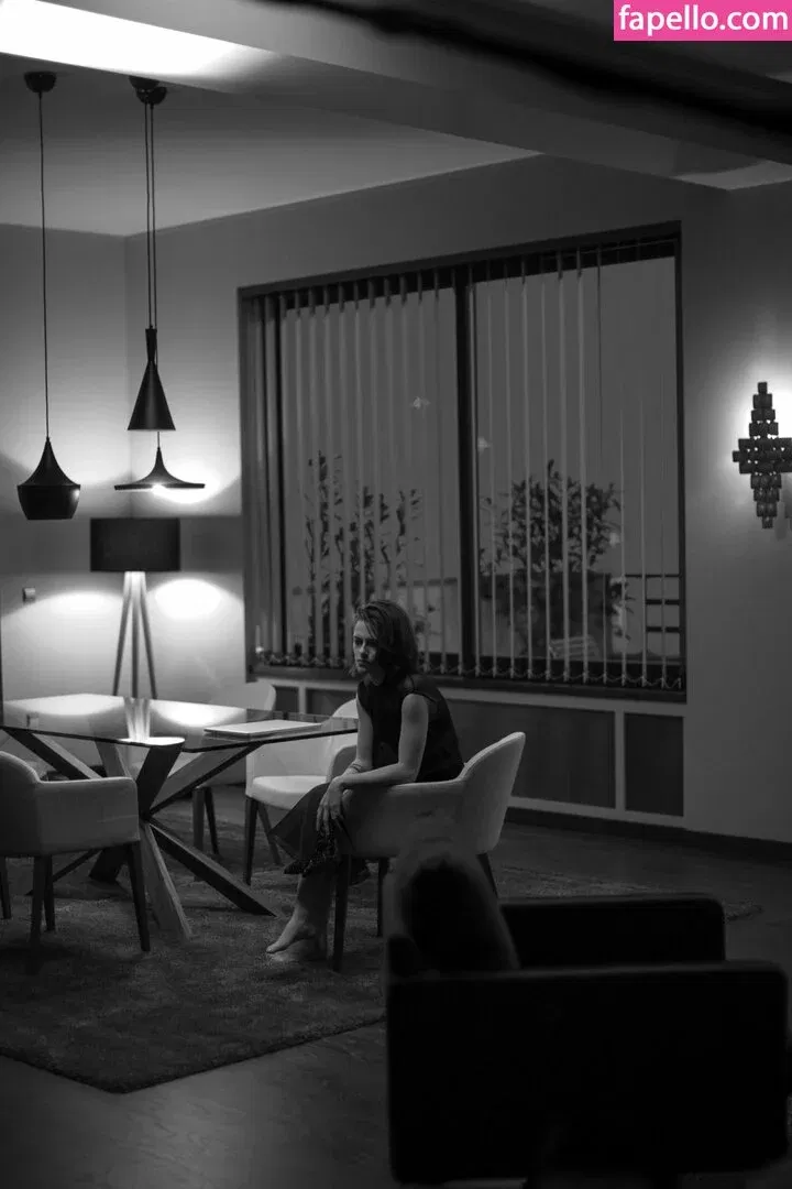 Kristen Strout Onlyfans Photo Gallery 