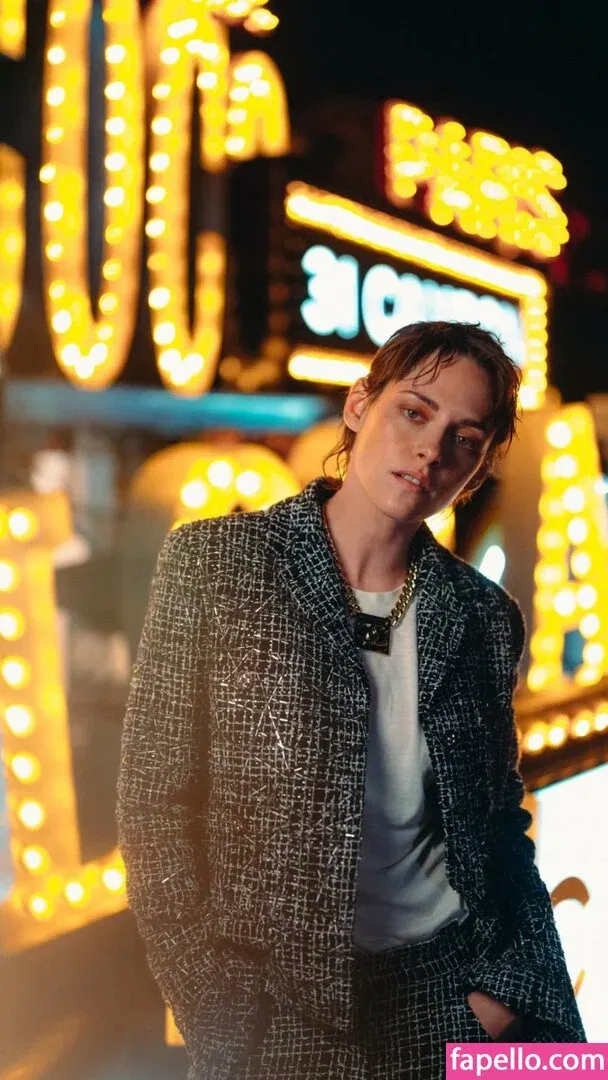 Kristen Strout Onlyfans Photo Gallery 