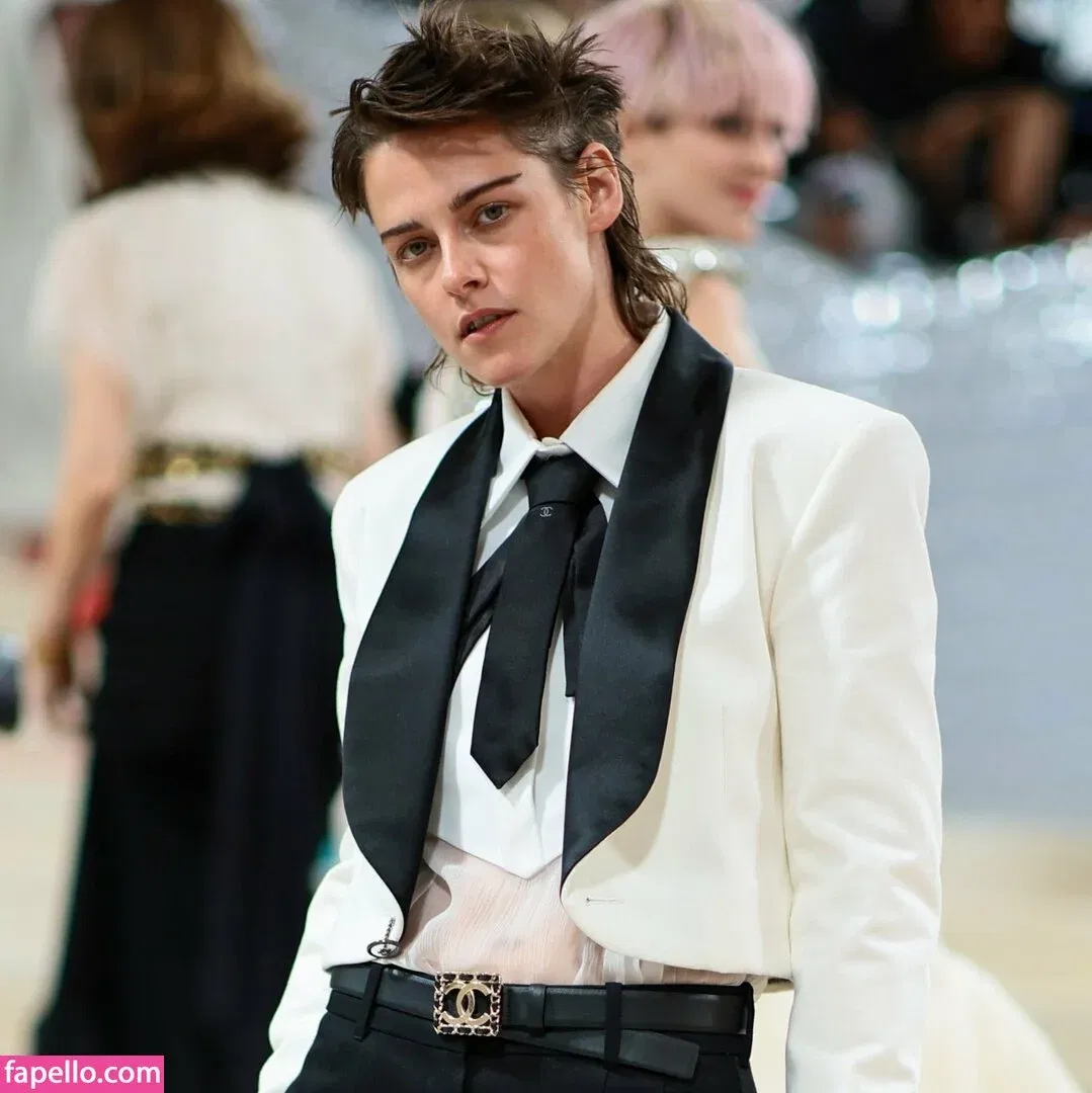 Kristen Strout Onlyfans Photo Gallery 