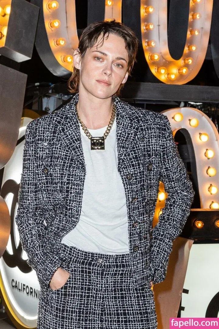 Kristen Strout Onlyfans Photo Gallery 