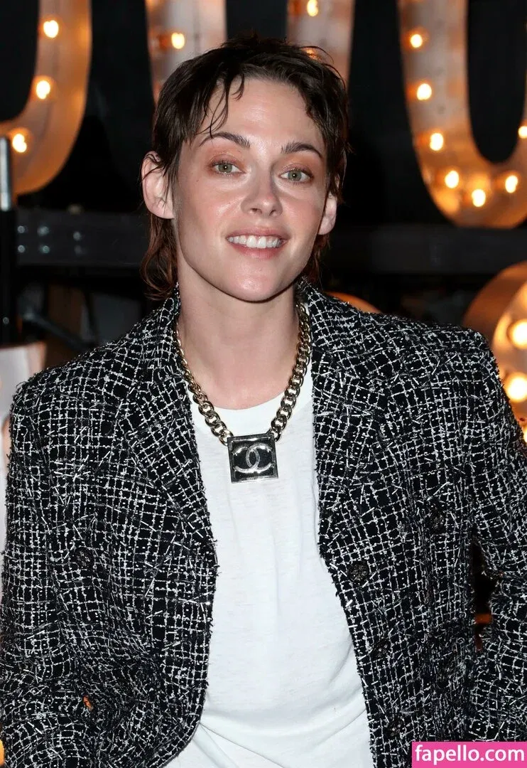 Kristen Strout Onlyfans Photo Gallery 