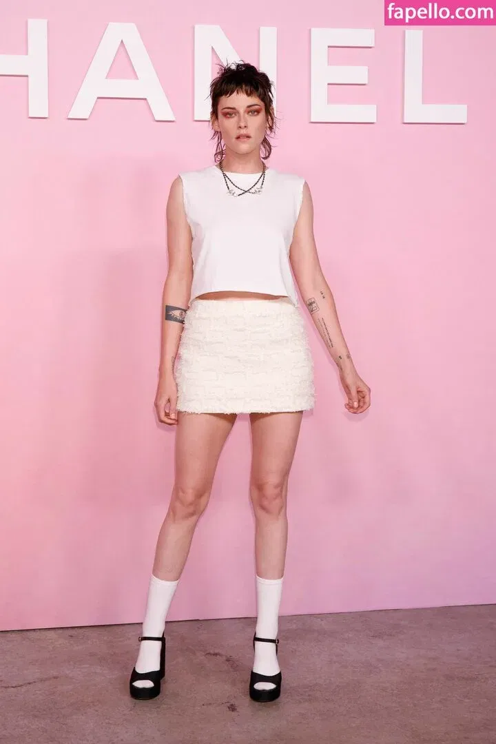 Kristen Strout Onlyfans Photo Gallery 