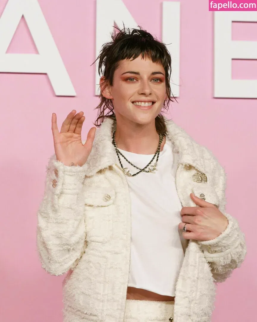 Kristen Strout Onlyfans Photo Gallery 