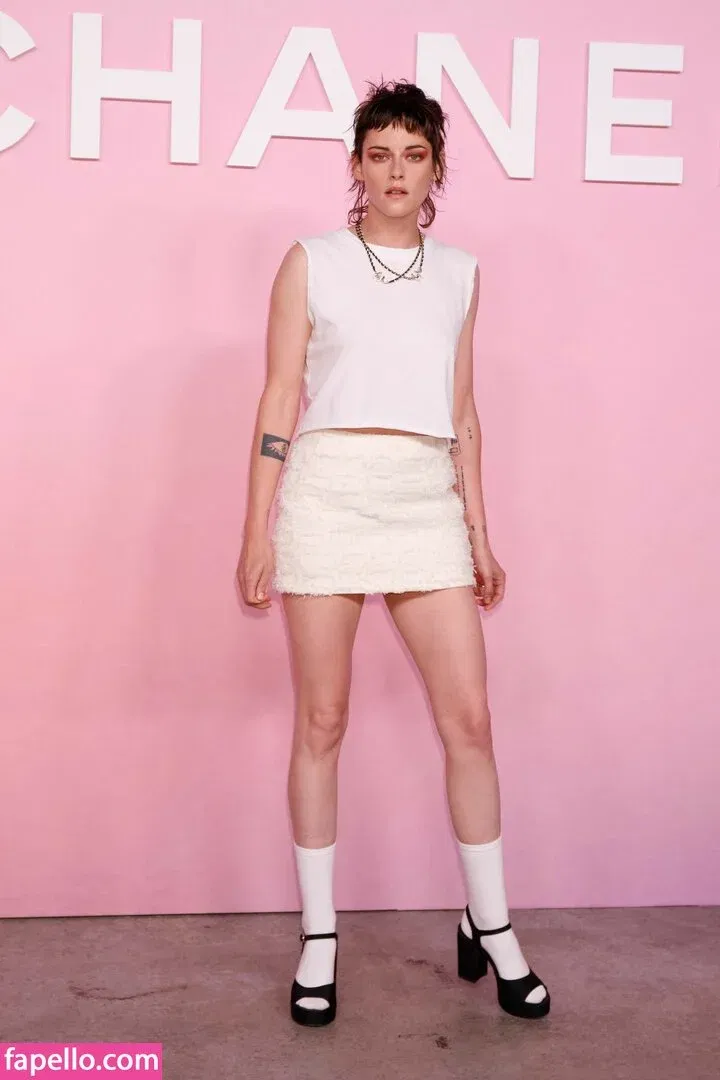 Kristen Strout Onlyfans Photo Gallery 