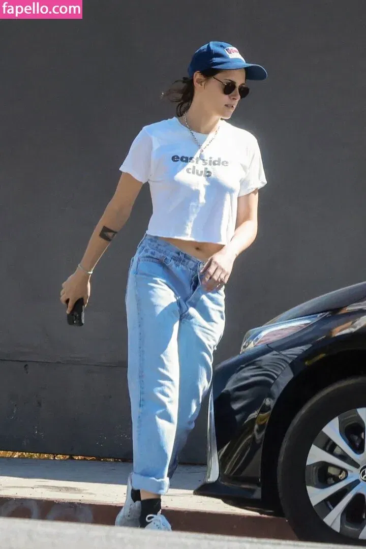 Kristen Strout Onlyfans Photo Gallery 