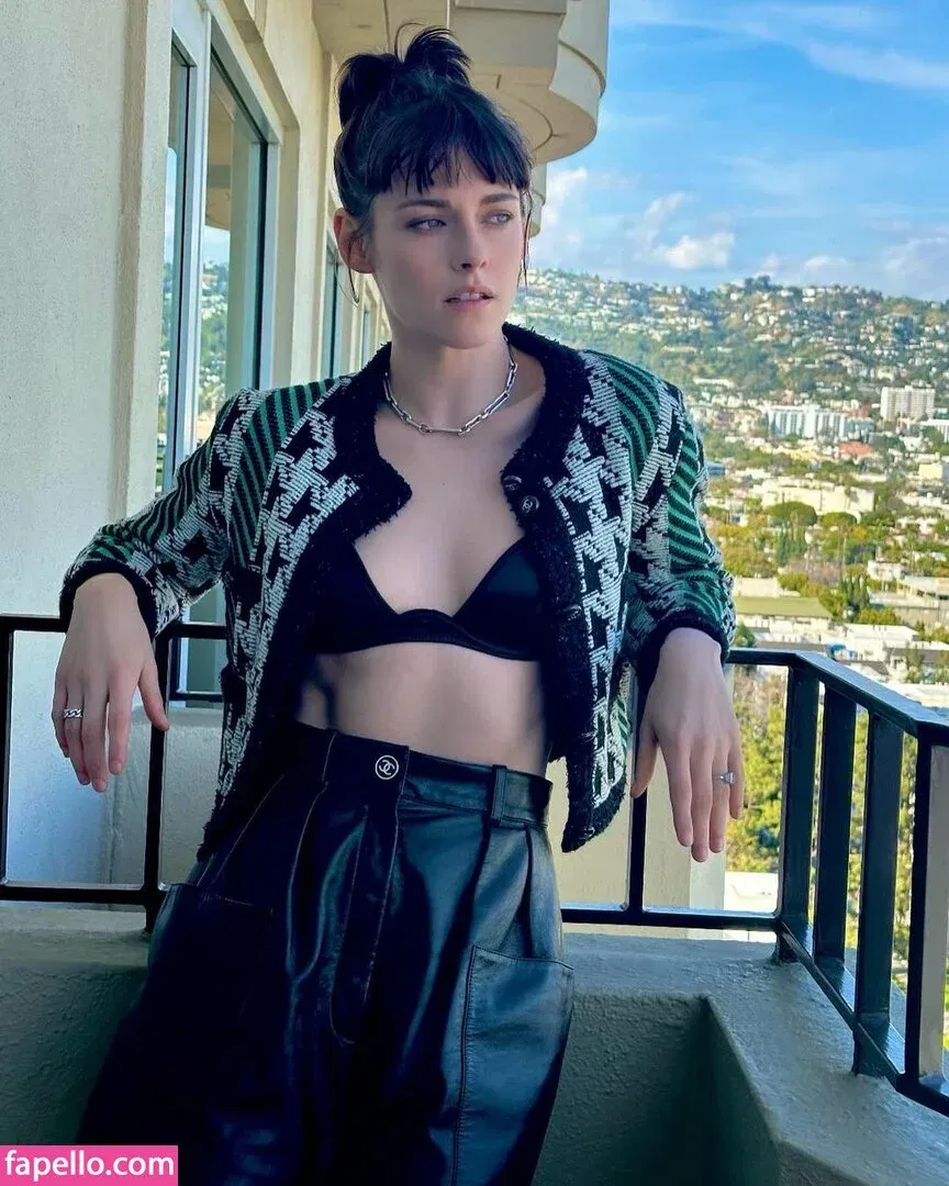 Kristen Strout Onlyfans Photo Gallery 