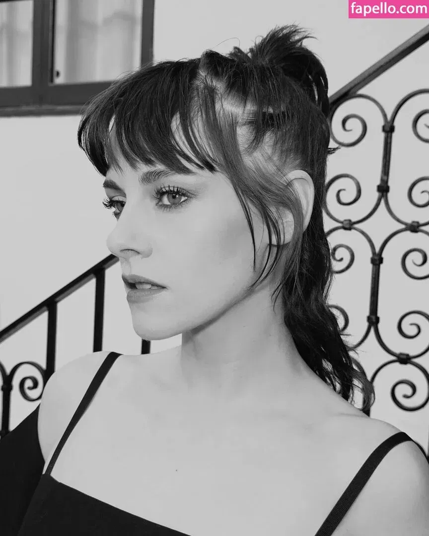 Kristen Strout Onlyfans Photo Gallery 