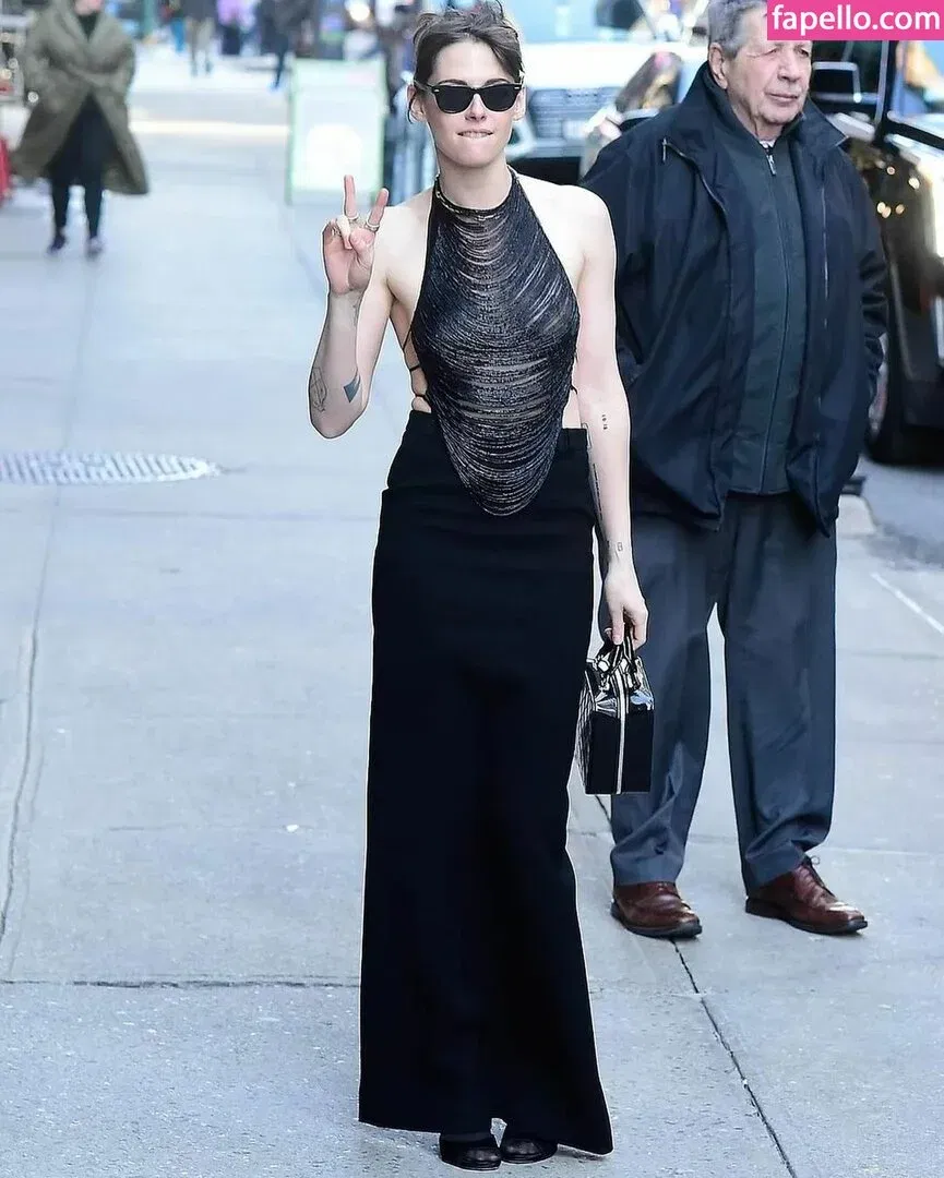 Kristen Strout Onlyfans Photo Gallery 