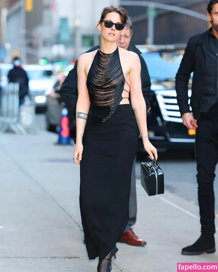 Kristen Strout Onlyfans Photo Gallery 