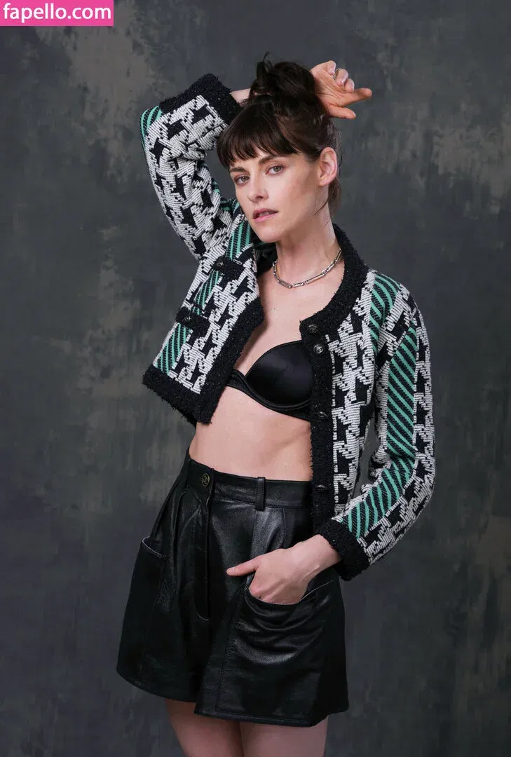 Kristen Strout Onlyfans Photo Gallery 