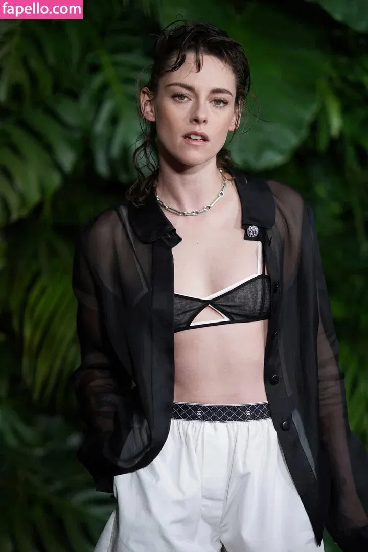 Kristen Strout Onlyfans Photo Gallery 